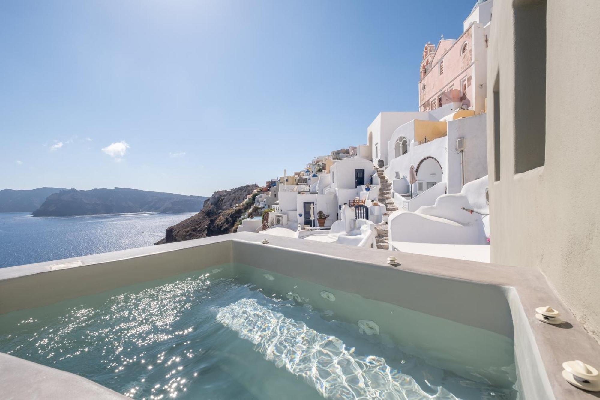 Santoroia Luxury Suites By Caldera Houses Экстерьер фото