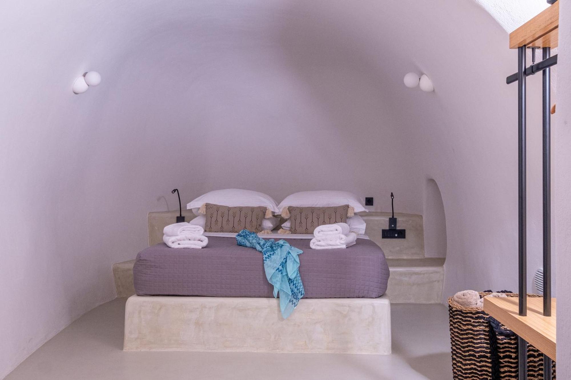 Santoroia Luxury Suites By Caldera Houses Экстерьер фото