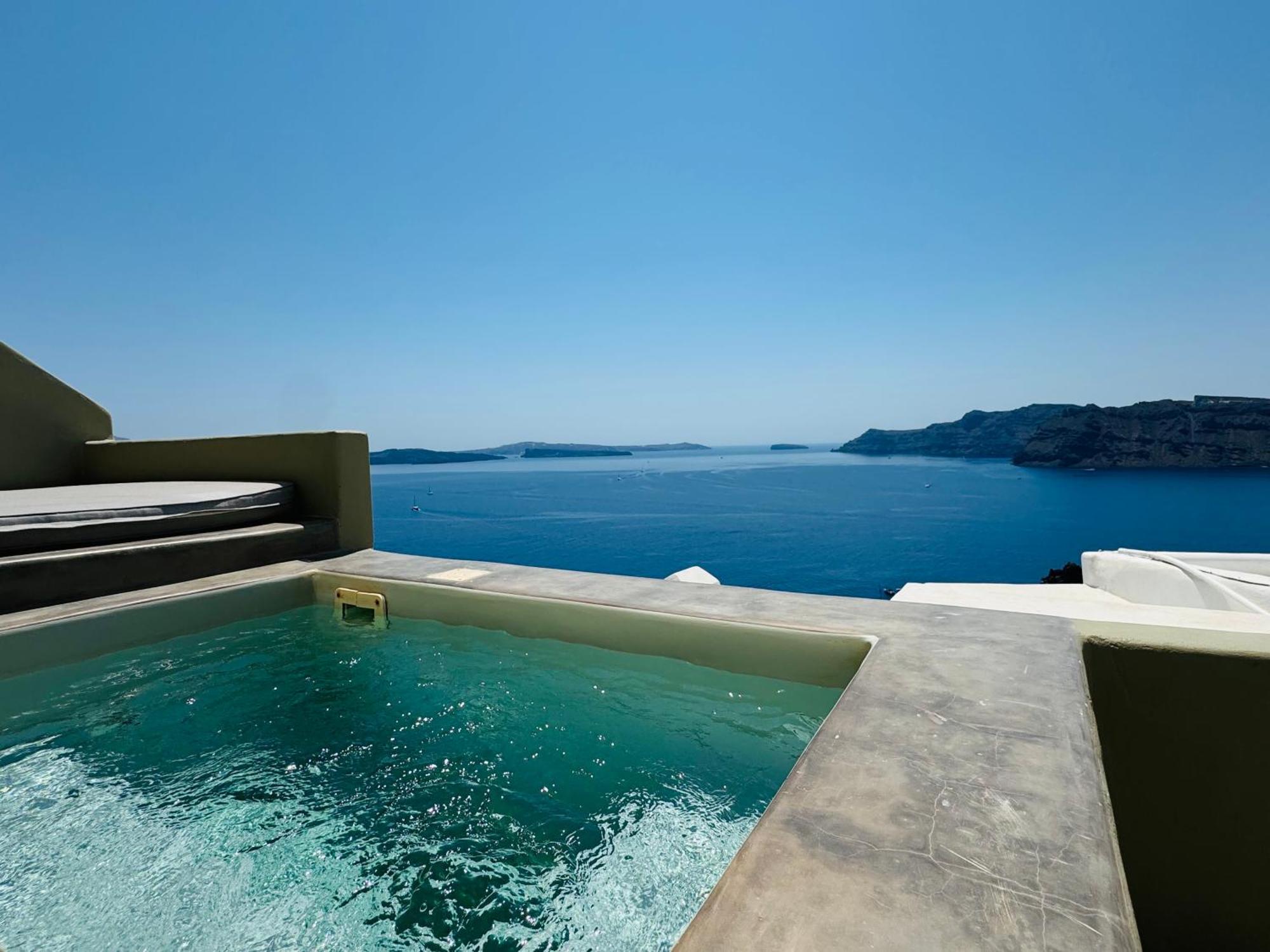 Santoroia Luxury Suites By Caldera Houses Экстерьер фото